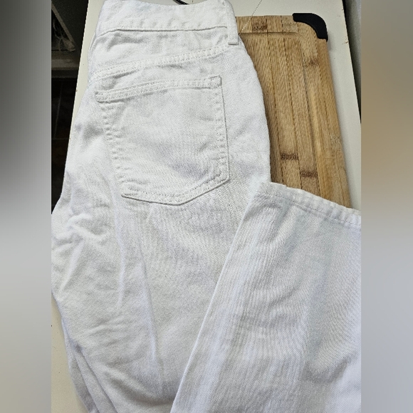 Gap Denim White Best Girfriend Jeans NWOT - Picture 10 of 10